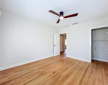 1607 Delaney Avenue - Photo Thumbnail 14