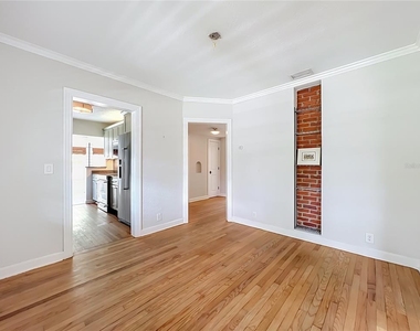 1607 Delaney Avenue - Photo Thumbnail 7
