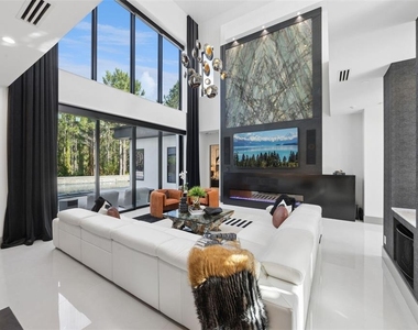 14001 Gullstrand Avenue - Photo Thumbnail 7