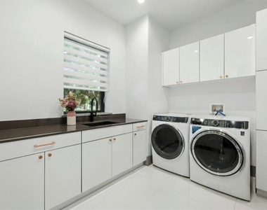 14001 Gullstrand Avenue - Photo Thumbnail 34