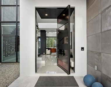 14001 Gullstrand Avenue - Photo Thumbnail 4