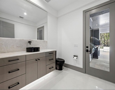 14001 Gullstrand Avenue - Photo Thumbnail 31