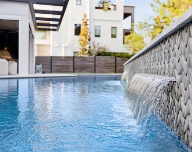 14001 Gullstrand Avenue - Photo Thumbnail 21
