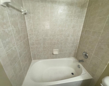 5021 Ashford Falls Lane - Photo Thumbnail 21