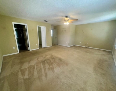 5021 Ashford Falls Lane - Photo Thumbnail 14