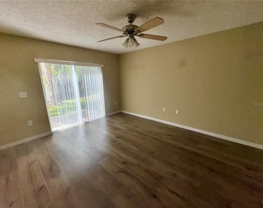 5021 Ashford Falls Lane - Photo Thumbnail 5