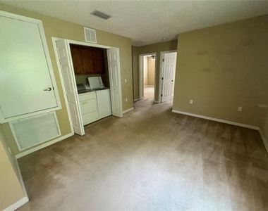 5021 Ashford Falls Lane - Photo Thumbnail 11