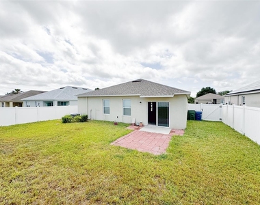 5525 Forest Ridge Drive - Photo Thumbnail 23
