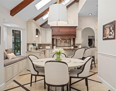 2214 Earleaf Court - Photo Thumbnail 9