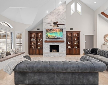 2214 Earleaf Court - Photo Thumbnail 5