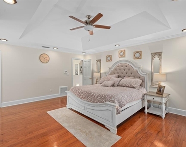 2214 Earleaf Court - Photo Thumbnail 27
