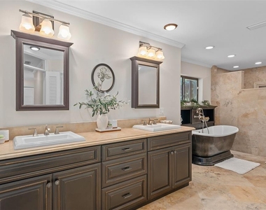 2214 Earleaf Court - Photo Thumbnail 24