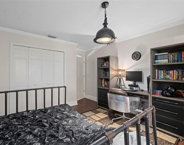 2214 Earleaf Court - Photo Thumbnail 33