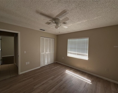 4519 Highland Lane - Photo Thumbnail 10