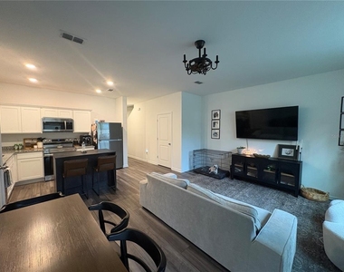 6175 Daerr Ridge Street - Photo Thumbnail 6