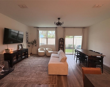 6175 Daerr Ridge Street - Photo Thumbnail 8