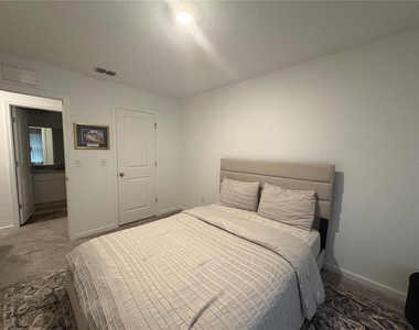 6175 Daerr Ridge Street - Photo Thumbnail 15