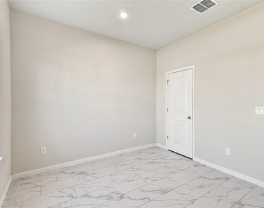 10597 Sw Vasari Way - Photo Thumbnail 18
