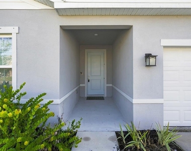 10597 Sw Vasari Way - Photo Thumbnail 4