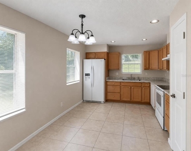 912 E Citrus Avenue - Photo Thumbnail 3