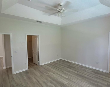 15317 Markham Drive - Photo Thumbnail 15