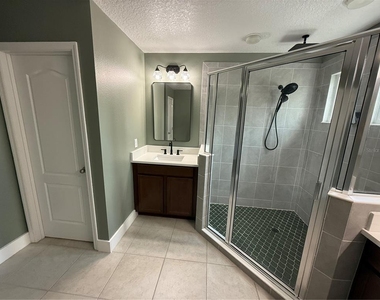 1040 Thunderhead Lane - Photo Thumbnail 26