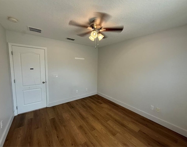 1040 Thunderhead Lane - Photo Thumbnail 16