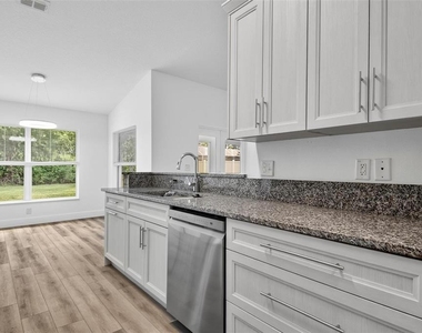 70 Ryan Drive - Photo Thumbnail 13
