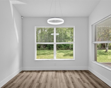 70 Ryan Drive - Photo Thumbnail 11