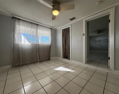905 S Central Avenue - Photo Thumbnail 11
