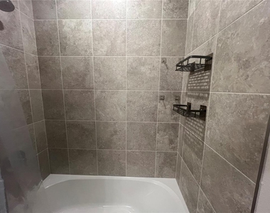 1717 W Palms Drive - Photo Thumbnail 7
