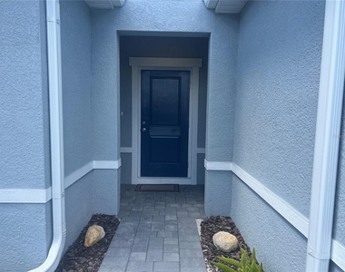 1717 W Palms Drive - Photo Thumbnail 2