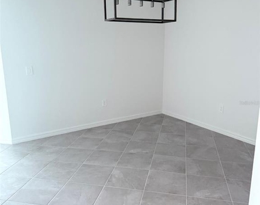 17565 Opal Sand Drive - Photo Thumbnail 5