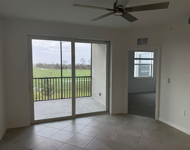 17565 Opal Sand Drive - Photo Thumbnail 14
