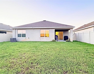 17436 Harvest Moon Way - Photo Thumbnail 10