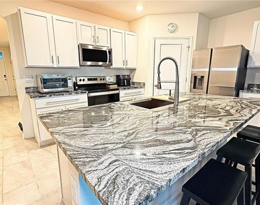 17436 Harvest Moon Way - Photo Thumbnail 3