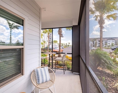 1420 Lakefront Drive - Photo Thumbnail 6