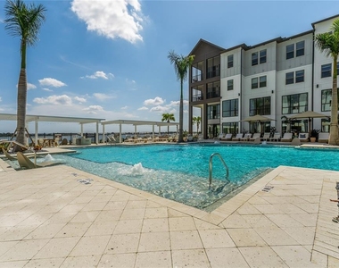 1420 Lakefront Drive - Photo Thumbnail 27