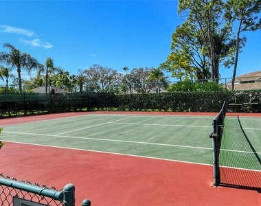 4655 Tower Hill Lane - Photo Thumbnail 3