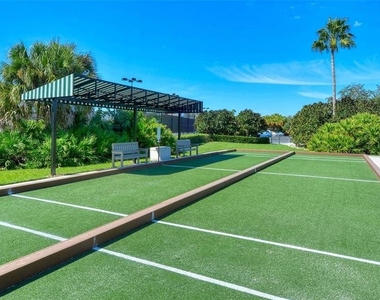 4655 Tower Hill Lane - Photo Thumbnail 4