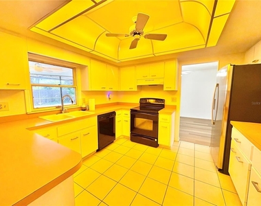7704 24th Avenue W - Photo Thumbnail 8