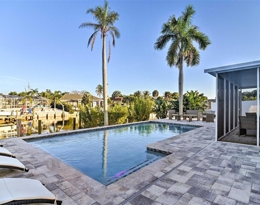 4107 Coconut Terrace - Photo Thumbnail 23