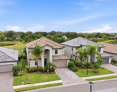 11106 Copperlefe Drive - Photo Thumbnail 3