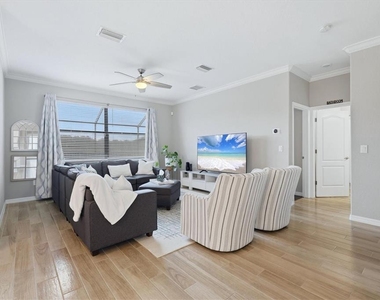 11106 Copperlefe Drive - Photo Thumbnail 14