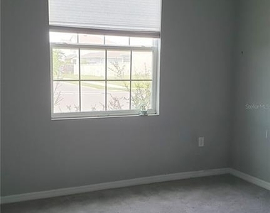 3738 Turning Tides Terrace - Photo Thumbnail 13