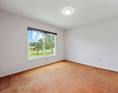 8006 Oak Drive - Photo Thumbnail 26