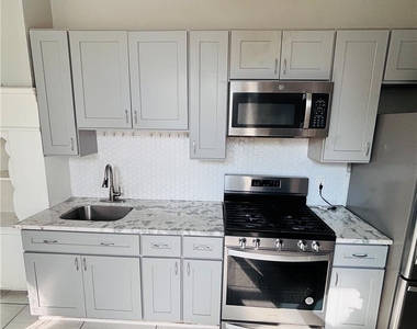 1154 Washington - Photo Thumbnail 5