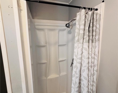 1154 Washington - Photo Thumbnail 14