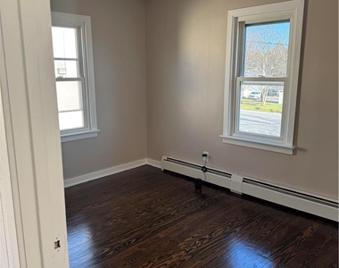 516 Heckman Avenue - Photo Thumbnail 15