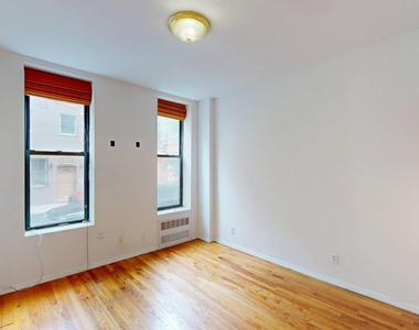 39 Bedford Street - Photo Thumbnail 3